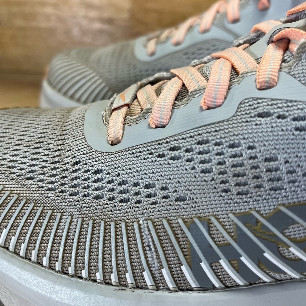 Hoka One One Bondi 7 CUSHIONED Womens Size 7.5 Running Shoes Sneakers Gray - Picture 6 of 14